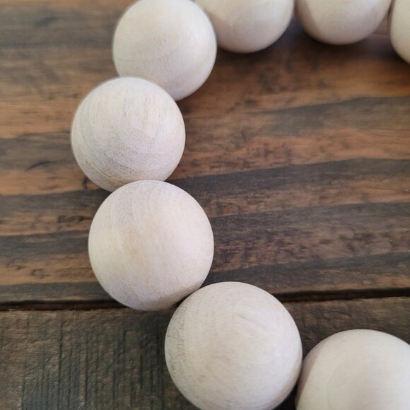 Natural Wood Tibetan Buddhist Prayer Mala Bead Bracelet - Picture 2 of 2